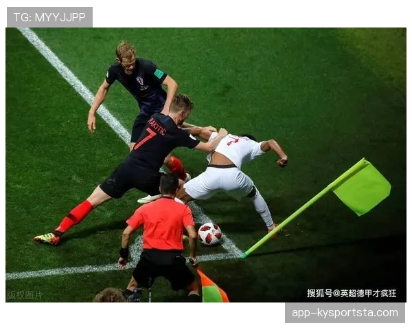 假摔判罚的核心依据：如何界定球员是否故意欺骗裁判