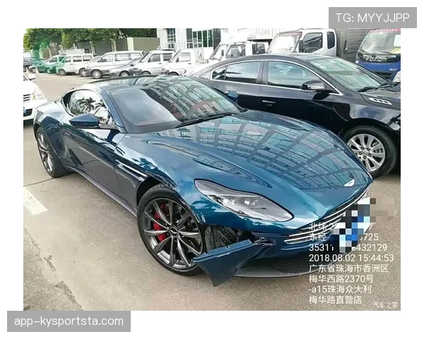 登贝莱又换豪车了？听说他钱包瘦了，手腕上的金表还闪呢！