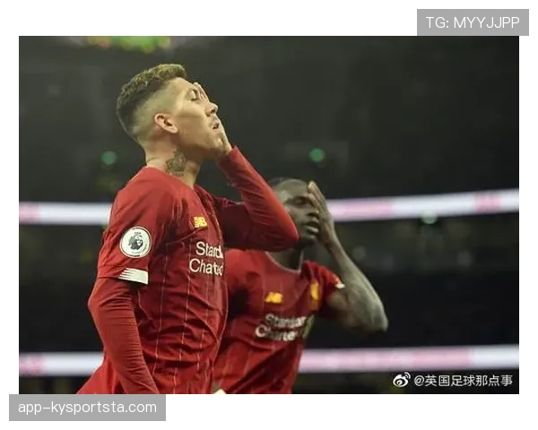 菲尔米诺与奥里吉在高位连动中形成分散推进结构